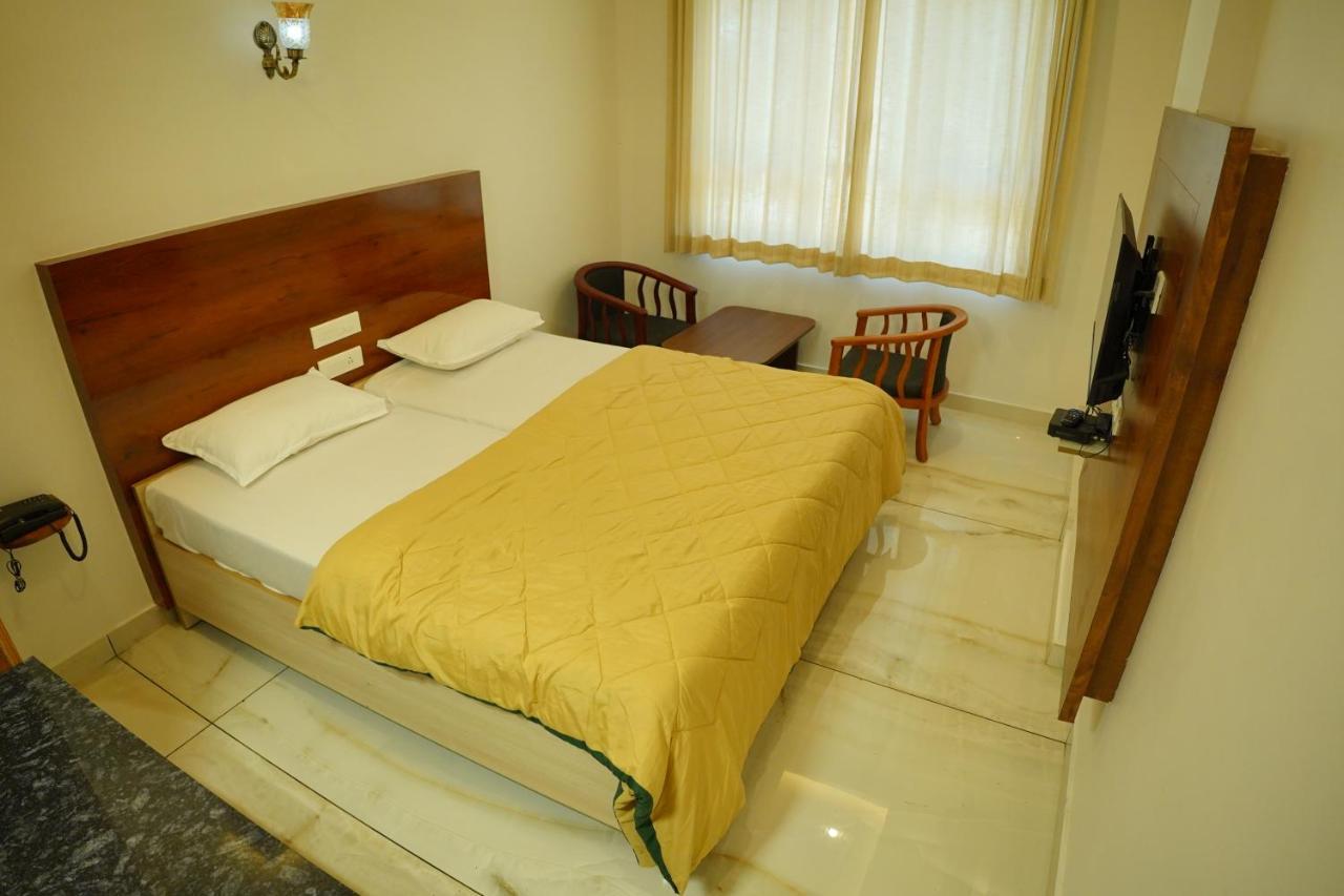 Nts Sagar Yatri Nivas Hotel กุนดาปูร์ ภายนอก รูปภาพ
