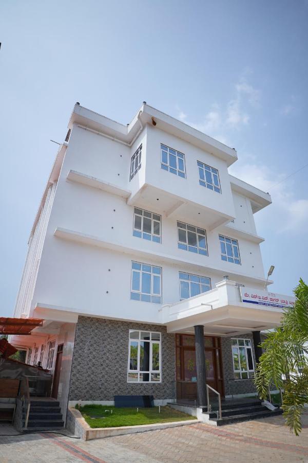 Nts Sagar Yatri Nivas Hotel กุนดาปูร์ ภายนอก รูปภาพ